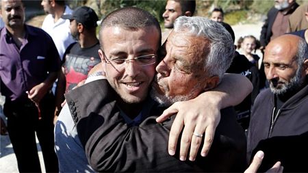 Comment les grévistes de la faim palestiniens contrent le monopole israélien de la violence